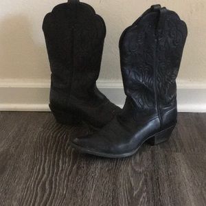Ariat Cowboy Boots Size 8.5